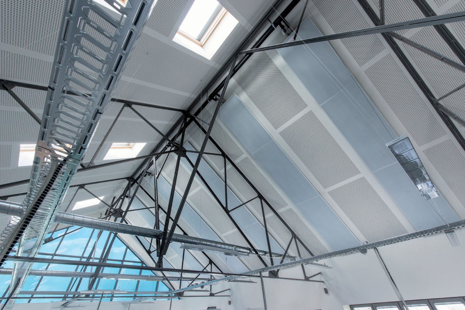 Photograph Zehnder Alumline  