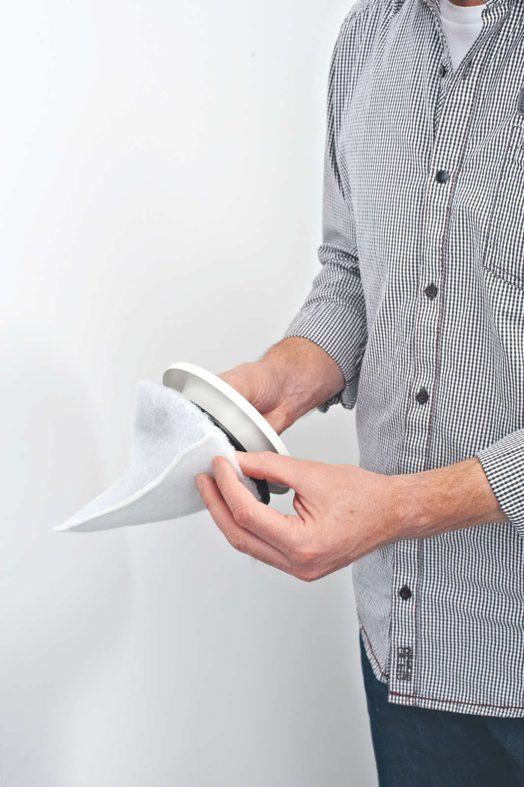 Photograph Zehnder ComfoValve Via STB Comfortable indoor ventilation Rear view