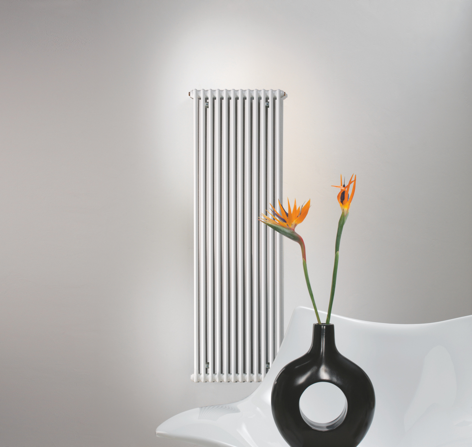 Zehnder_RAD_Charleston-HY_connection_bottom_right_9016_living Rendering Zehnder Charleston Decorative radiator Front view